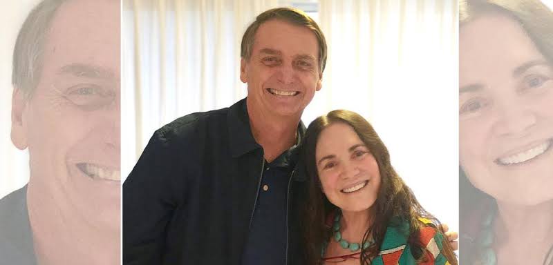 'Fiquei noivo da Regina Duarte'', diz Bolsonaro sobre conversa com atriz