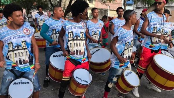 Prefeitura anuncia nesta quinta (13) apoio a entidades negras que desfilam no Carnaval