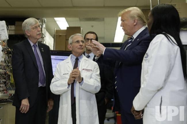 Trump doa o próprio salário para combater coronavírus