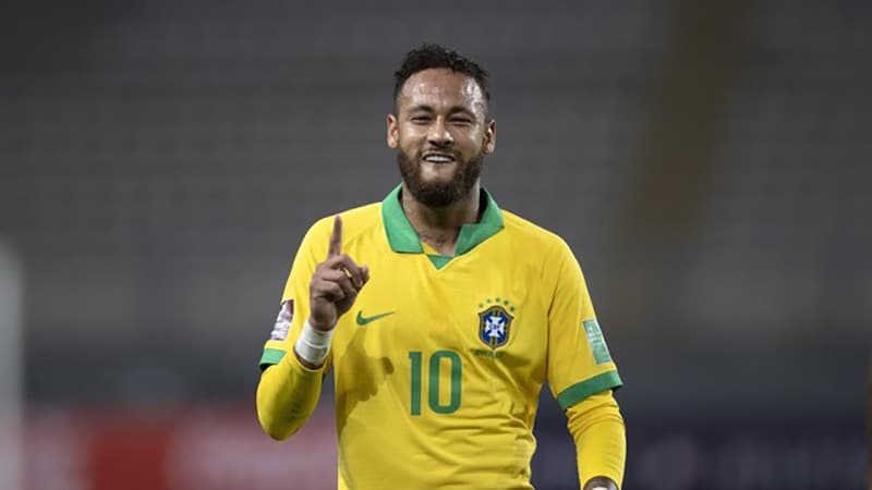 Neymar se torna o 2º maior artilheiro da seleção e supera Ronaldo