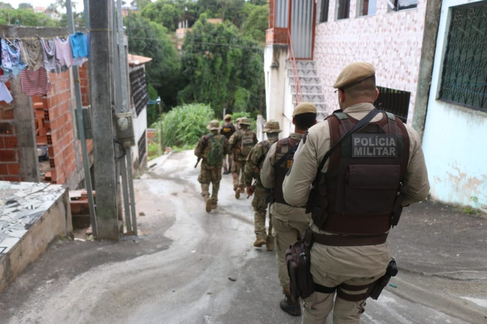 Guerra no bairro de Valéria, tem quatro mortes em menos 12 horas e a população está apavorada