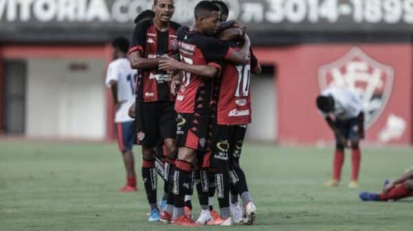 Vitória terá time misto contra o Bahia de Feira na próxima quarta-feira (31)