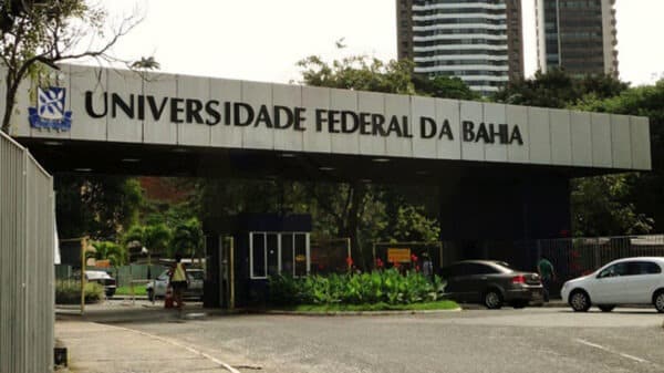 UFBA mantém suspensão das atividades presenciais