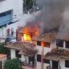 Incêndio atinge village no Jardim Armação, em Salvador