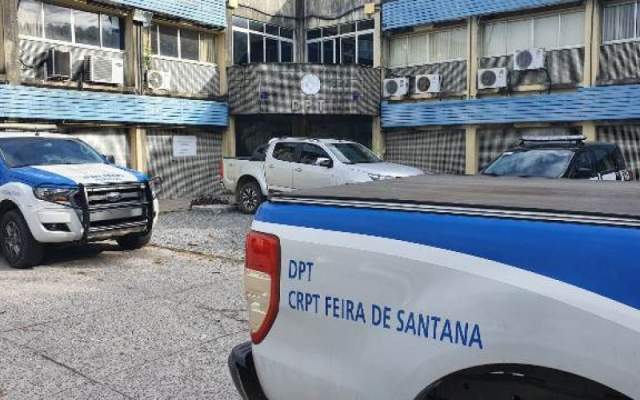 homem executado de joelho em Feira de Santana