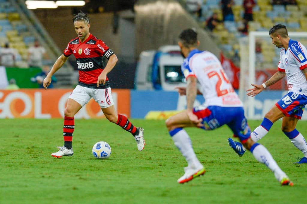 Bahia perde para o Flamengo em partida polêmica no Maracanã