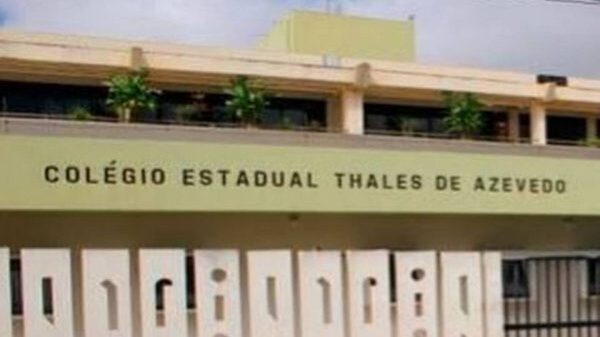 Professora do Thales de Azevedo é intimada pela polícia