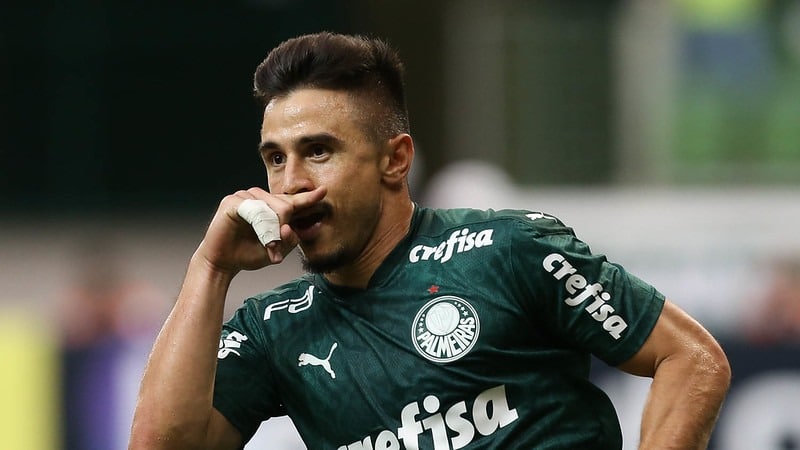 Willian diz que entende reformulação e explica decisão de deixar Palmeiras