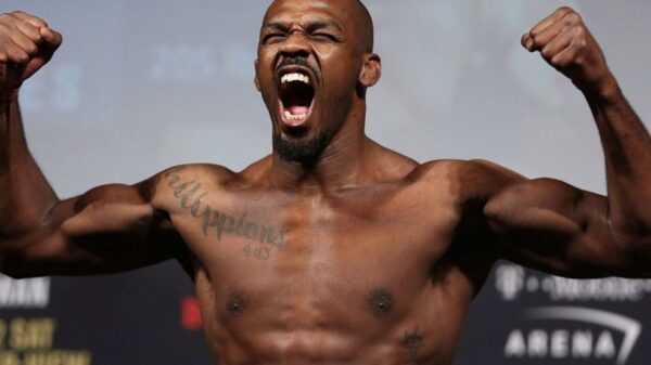 Jon Jones ex (UFC) faz acordo, tem queixa retirada e não ficará preso