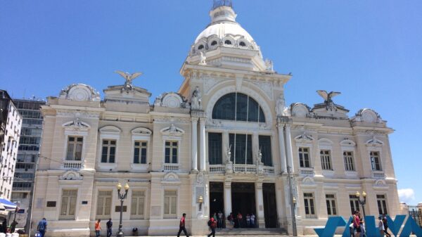 Ministério Público da Bahia aciona Justiça e pede suspensão de licitação do Palácio Rio Branco