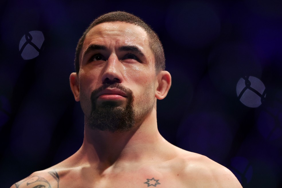 Whittaker acredita ter vencido Adesanya, vê evolução no próprio jogo e aposta em trilogia no UFC