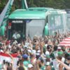 Como foi a saída do Palmeiras no embarque para o Mundial - Confiança, provocação e festa da torcida