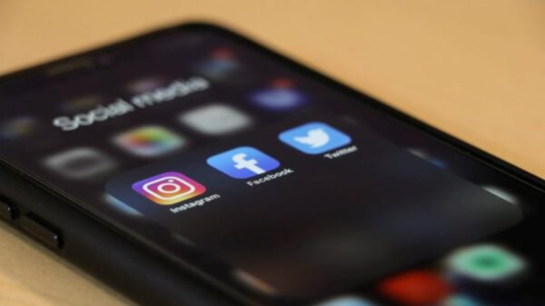 Instagram e Facebook terão canal com TSE para queixas