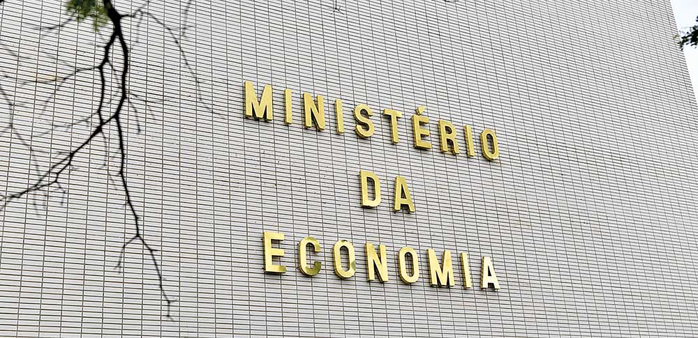 Governo anuncia bloqueio de R$ 1,72 bilhão no orçamento 2022