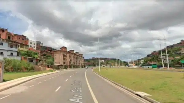 Mulher é morta pelo companheiro na Avenida Gal Costa, em Salvador