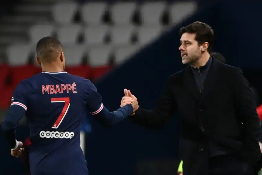 Pochettino reforça desejo de manter Mbappé no PSG: "Levaria até para minhas férias"