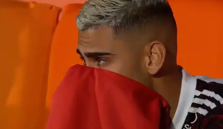 Com futuro indefinido, Andreas Pereira pode jogar o último clássico pelo Flamengo