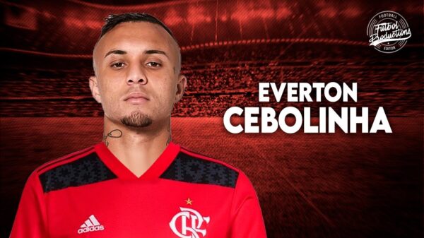 Everton Cebolinha desembarca no Rio para assinar com o Flamengo: 'Um sonho vestir essa camisa'