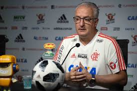 Veja as opções para Dorival Júnior escalar o Flamengo contra o Internacional