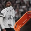 Diretores do Corinthians citam 'única saída' na rescisão de Jô: 'O que ele cometeu é muito grave'