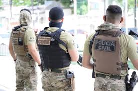 Polícia 