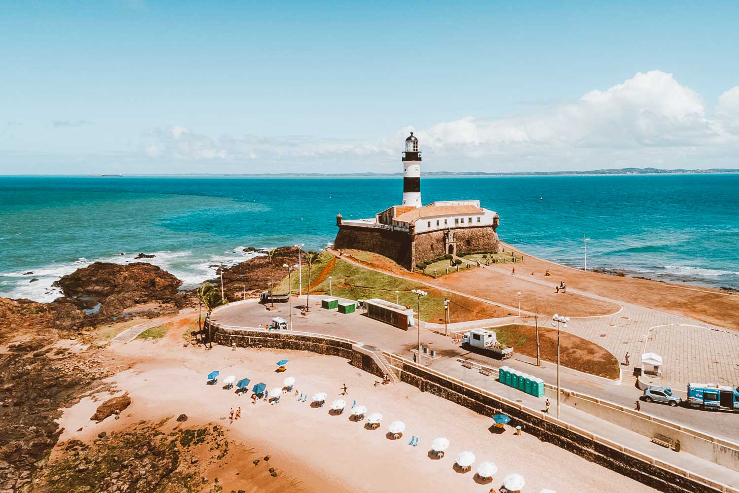 Salvador tem 20 praias impróprias para banho no fim de semana