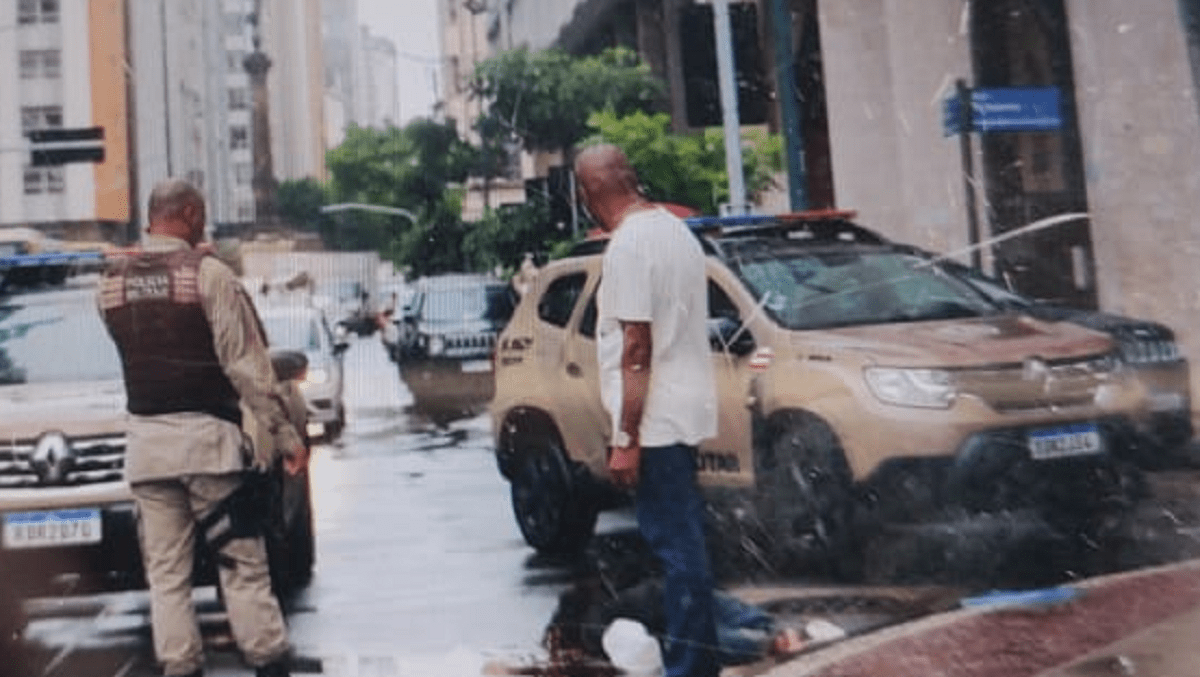 Homem é morto a tiros no bairro do Comércio Salvador bahia