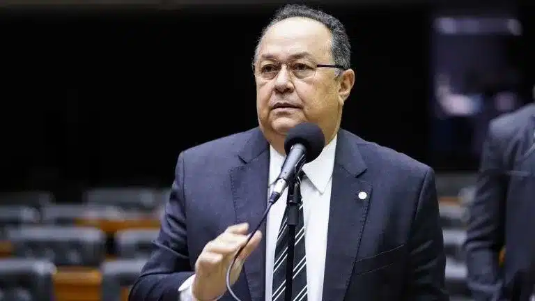 Para Silas Câmara, a decisão não faz sentido Pablo Valadares/Câmara dos Deputados Fonte: Agência Câmara de Notícias