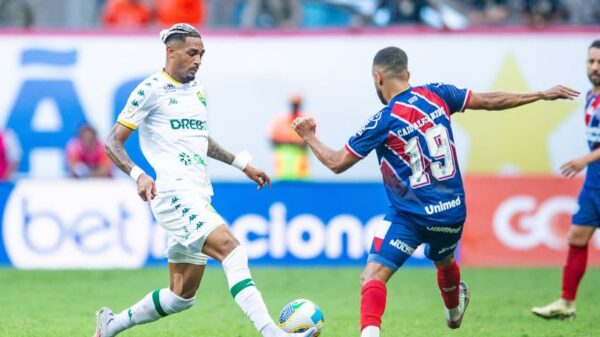 Cuiabá e Bahia se encaram pelo Brasileirão (Foto: Jhony Pinho/AGIF)