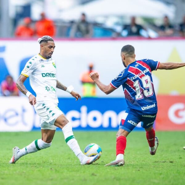 Cuiabá e Bahia se encaram pelo Brasileirão (Foto: Jhony Pinho/AGIF)