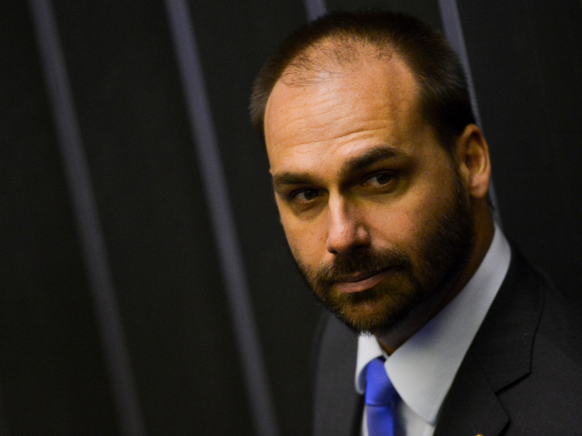 Eduardo Bolsonaro rebate membro do PL contrário a anistia (Reprodução/Câmara dos Deputados)