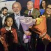 O presidente Lula e a primeira-dama Rosângela Lula da Silva no desembarque em Pequim — Foto: Ricardo Stuckert/Presidência da República