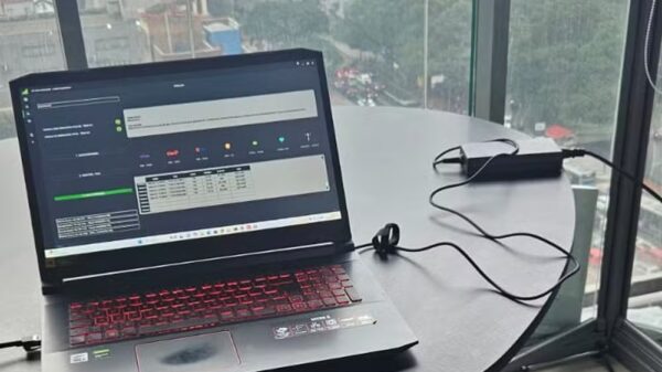 A apreensão foi feita após denúncias feita por uma operadora de telefonia móvel. — Foto: Anatel