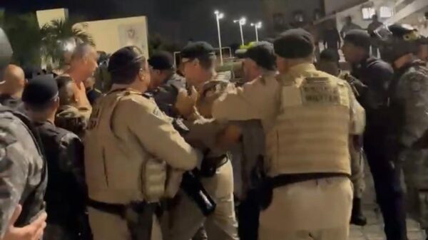 A Polícia Militar da Bahia e a Guarda Municipal foram convocadas para desocupar o Centro de Cultura da Câmara de Salvador na noite de quinta-feira. | Bnews - Divulgação Leitor BNews