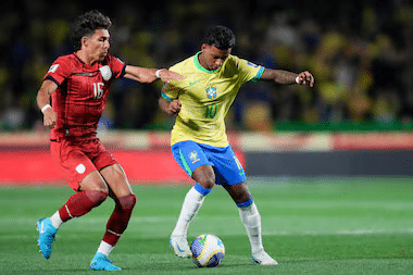 Brasil, com Rodrygo, recebe Equador, em Curitiba. Foto: Silvia Izquierdo/AP