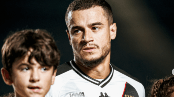 Coutinho desfalcará o Vasco na partida contra o Sampaio Corrêa (Reprodução)