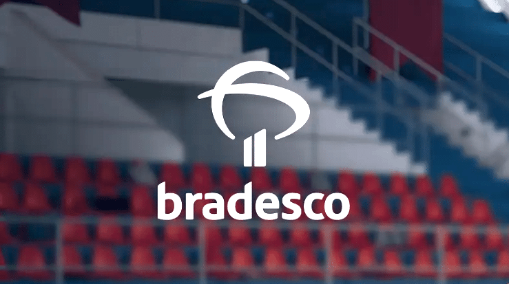 Bradesco fora do ar? Usuários relatam instabilidade no aplicativo nesta segunda-feira (11)